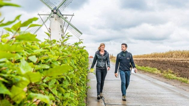 Kim Swyngedouw en Brecht op wandel